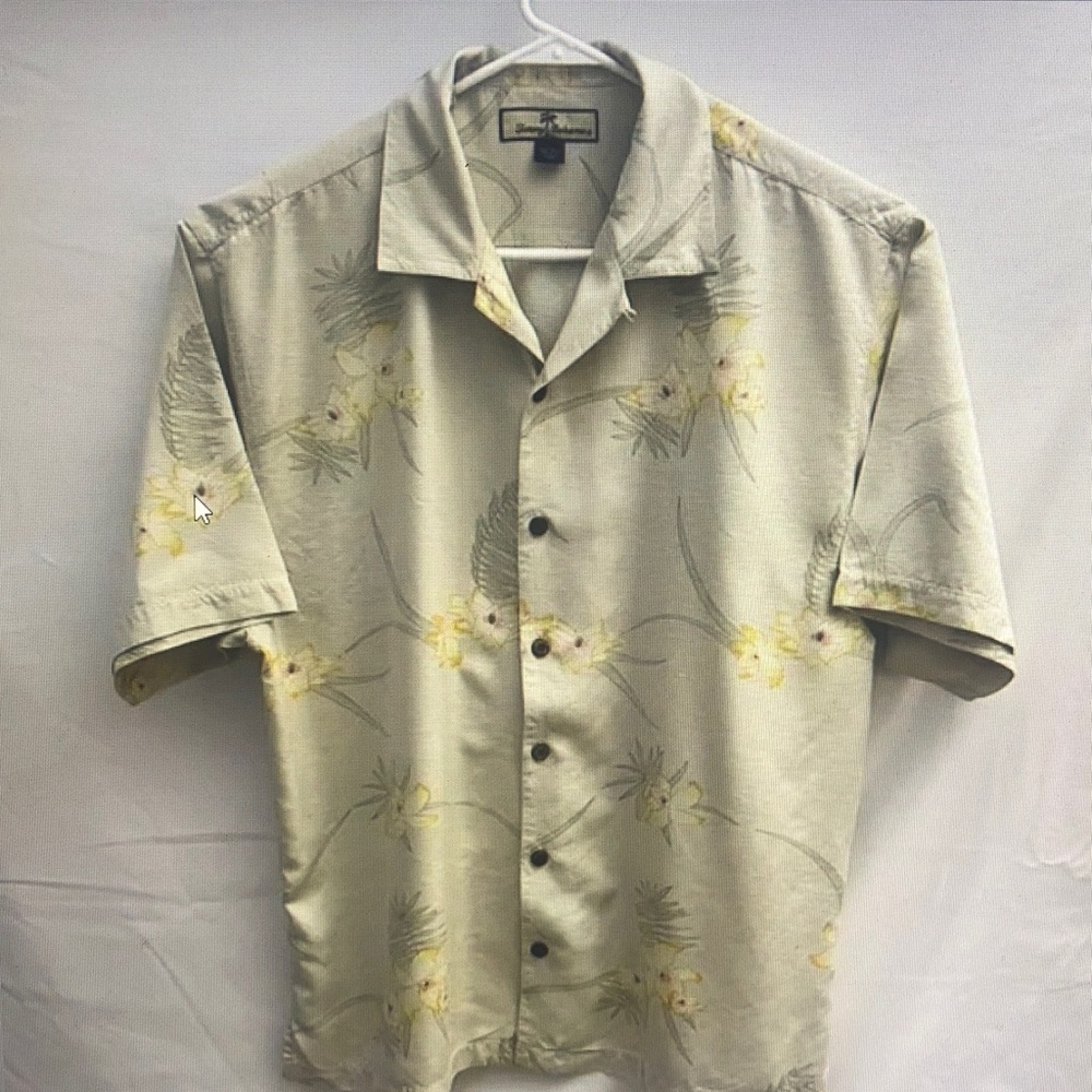 Men's Casual Button Down Shirt in Cream Floral